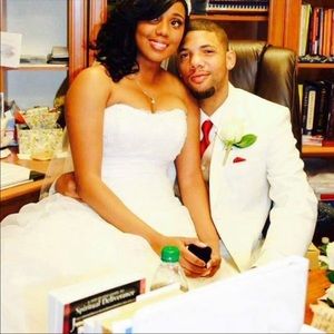 David’s bridal wedding dress